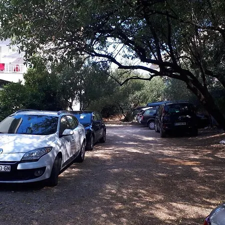 Miranda Sea & Nature Pensión 3*