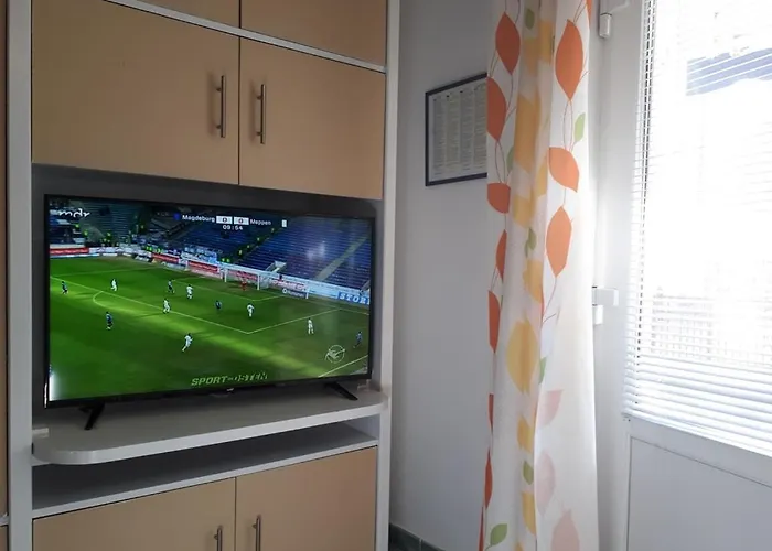 Miranda Sea & Nature