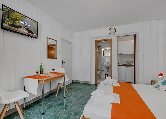 בית הארחה Miranda Sea & Nature 3*