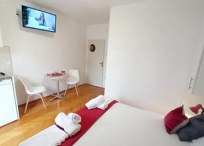 בית הארחה Miranda Sea & Nature 3*