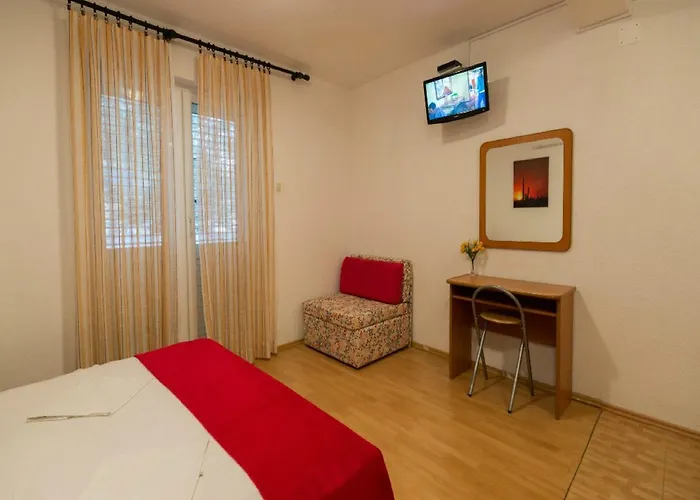 Miranda Sea & Nature 3* מאקרסקה